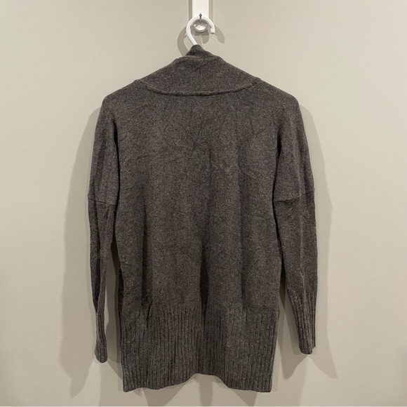 Aritzia azure skies cardigan size xxs - Picture 5 of 7